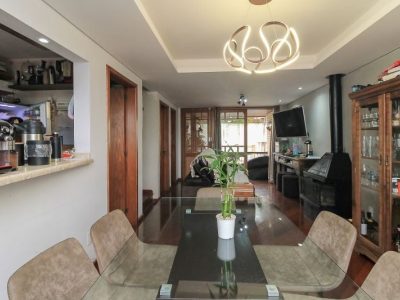 Casa à venda com 183m², 3 quartos, 1 suíte, 3 vagas no bairro Ipanema em Porto Alegre - Foto 14