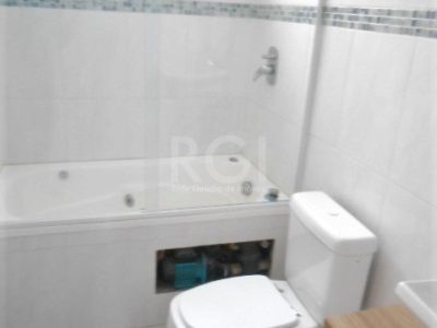 Apartamento à venda com 104m², 3 quartos, 1 suíte, 1 vaga no bairro Centro Histórico em Porto Alegre - Foto 21