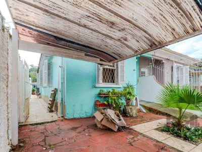 Casa à venda com 86m², 3 quartos no bairro Medianeira em Porto Alegre - Foto 2