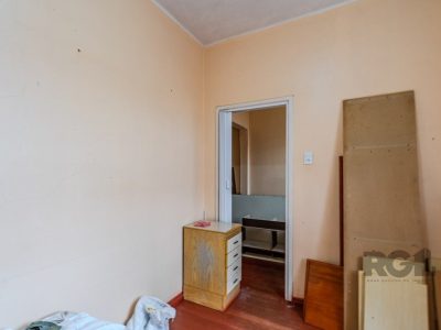 Casa à venda com 86m², 3 quartos no bairro Medianeira em Porto Alegre - Foto 36