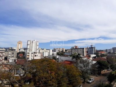 Cobertura à venda com 126m², 2 quartos, 2 vagas no bairro Santana em Porto Alegre - Foto 21