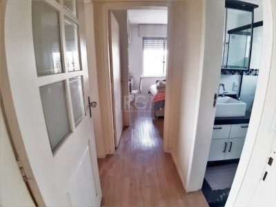 Cobertura à venda com 126m², 2 quartos, 2 vagas no bairro Santana em Porto Alegre - Foto 28