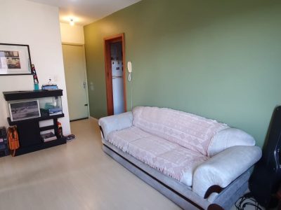 Apartamento à venda com 71m², 2 quartos, 2 vagas no bairro Cristal em Porto Alegre - Foto 2