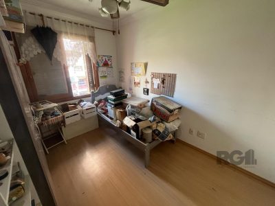 Apartamento à venda com 92m², 3 quartos, 1 suíte, 2 vagas no bairro Passo d'Areia em Porto Alegre - Foto 5