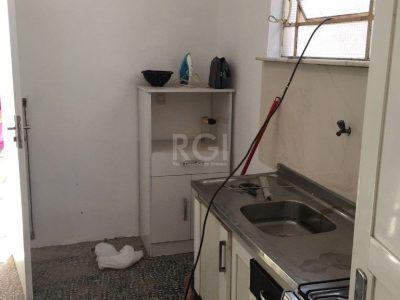 Casa à venda com 70m², 1 quarto no bairro Floresta em Porto Alegre - Foto 6