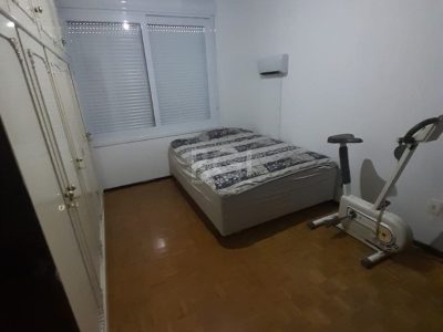 Apartamento à venda com 96m², 3 quartos, 1 suíte no bairro Menino Deus em Porto Alegre - Foto 5