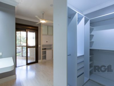 Apartamento à venda com 200m², 3 quartos, 3 suítes, 5 vagas no bairro Cristal em Porto Alegre - Foto 31