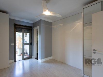 Apartamento à venda com 200m², 3 quartos, 3 suítes, 5 vagas no bairro Cristal em Porto Alegre - Foto 37