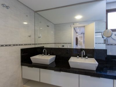 Apartamento à venda com 200m², 3 quartos, 3 suítes, 5 vagas no bairro Cristal em Porto Alegre - Foto 44