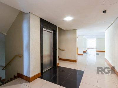 Apartamento à venda com 200m², 3 quartos, 3 suítes, 5 vagas no bairro Cristal em Porto Alegre - Foto 5