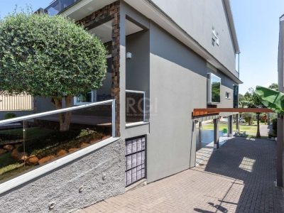 Casa à venda com 420m², 3 quartos, 3 suítes, 8 vagas no bairro Ipanema em Porto Alegre - Foto 60