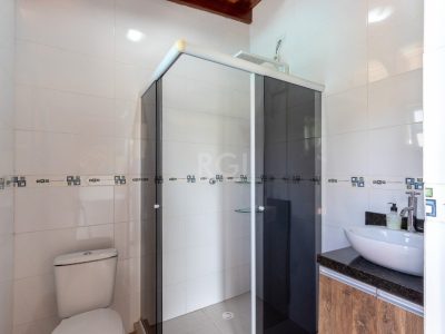 Casa à venda com 420m², 3 quartos, 3 suítes, 8 vagas no bairro Ipanema em Porto Alegre - Foto 56