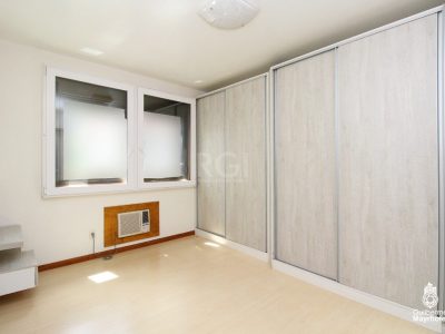 Apartamento à venda com 100m², 3 quartos, 1 suíte, 2 vagas no bairro Moinhos de Vento em Porto Alegre - Foto 20