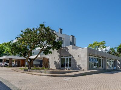 Casa Condominio à venda com 300m², 3 quartos, 3 suítes, 3 vagas no bairro Ipanema em Porto Alegre - Foto 2