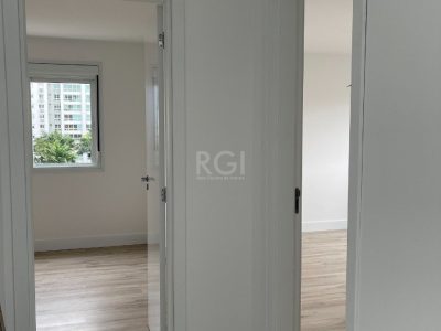 Apartamento à venda com 79m², 2 quartos, 2 suítes, 1 vaga no bairro Passo d'Areia em Porto Alegre - Foto 6