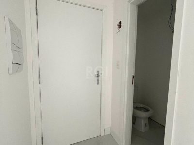 Apartamento à venda com 79m², 2 quartos, 2 suítes, 1 vaga no bairro Passo d'Areia em Porto Alegre - Foto 8