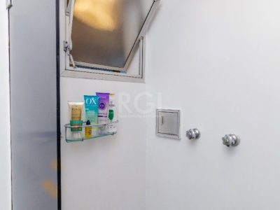 Apartamento à venda com 138m², 3 quartos, 1 suíte, 1 vaga no bairro Petrópolis em Porto Alegre - Foto 38