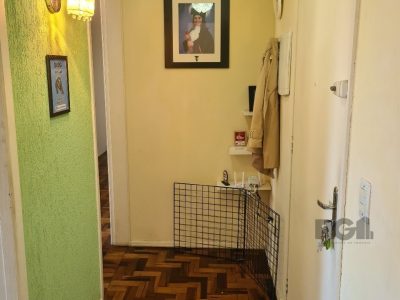 Apartamento à venda com 78m², 3 quartos, 1 suíte no bairro Centro Histórico em Porto Alegre - Foto 6