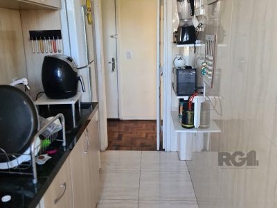 Apartamento à venda com 78m², 3 quartos, 1 suíte no bairro Centro Histórico em Porto Alegre - Foto 11