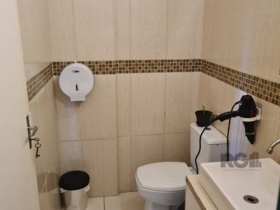 Apartamento à venda com 78m², 3 quartos, 1 suíte no bairro Centro Histórico em Porto Alegre - Foto 35