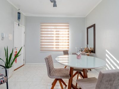 Apartamento à venda com 74m², 2 quartos, 1 vaga no bairro Auxiliadora em Porto Alegre - Foto 4