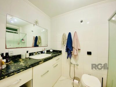 Apartamento à venda com 101m², 3 quartos, 1 vaga no bairro Auxiliadora em Porto Alegre - Foto 17