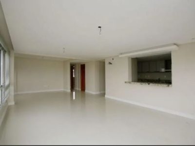 Apartamento à venda com 108m², 3 quartos, 1 suíte, 2 vagas no bairro Tristeza em Porto Alegre - Foto 5