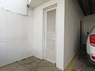 Apartamento à venda com 205m², 3 quartos, 1 suíte, 1 vaga no bairro Cristo Redentor em Porto Alegre - Foto 2