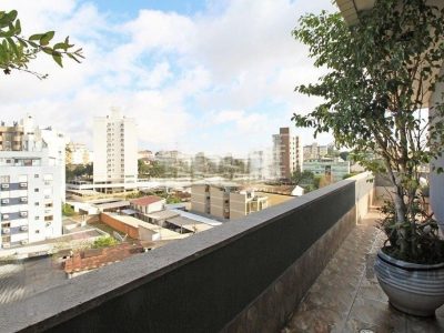 Apartamento à venda com 205m², 3 quartos, 1 suíte, 1 vaga no bairro Cristo Redentor em Porto Alegre - Foto 12