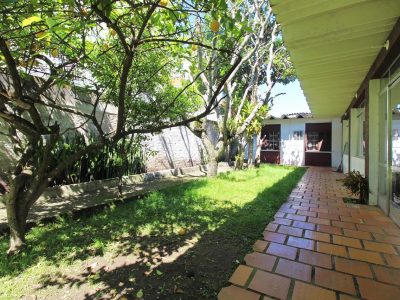 Casa à venda com 180m², 3 quartos, 2 vagas no bairro Cristal em Porto Alegre - Foto 19