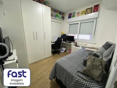 Apartamento à venda com 67m², 3 quartos, 1 suíte, 1 vaga no bairro São Sebastião em Porto Alegre - Foto 4