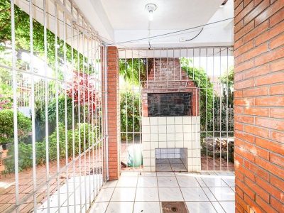 Casa à venda com 400m², 5 quartos, 1 suíte, 4 vagas no bairro Glória em Porto Alegre - Foto 13