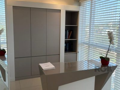 Conjunto/Sala à venda com 118m², 3 vagas no bairro Central Parque em Porto Alegre - Foto 8