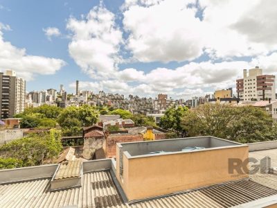 Cobertura à venda com 183m², 3 quartos, 1 suíte, 2 vagas no bairro Petrópolis em Porto Alegre - Foto 6