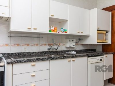 Apartamento à venda com 139m², 3 quartos, 1 suíte, 2 vagas no bairro Auxiliadora em Porto Alegre - Foto 10