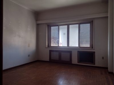 Apartamento à venda com 238m², 3 quartos, 1 suíte, 1 vaga no bairro Floresta em Porto Alegre - Foto 21