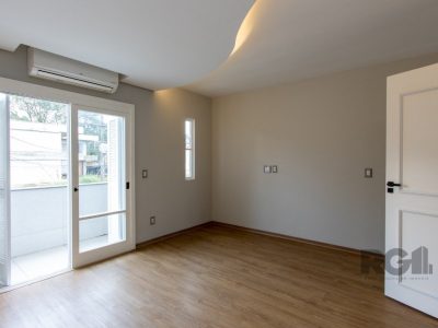 Casa à venda com 156m², 3 quartos, 1 suíte, 2 vagas no bairro Ipanema em Porto Alegre - Foto 39