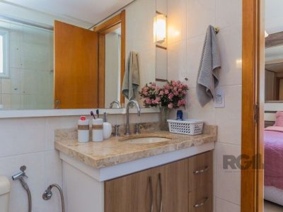 Apartamento à venda com 106m², 3 quartos, 1 suíte, 2 vagas no bairro Petrópolis em Porto Alegre - Foto 13