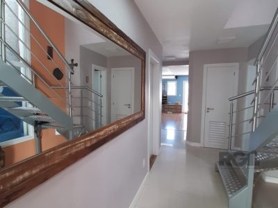 Casa à venda com 220m², 4 quartos, 1 suíte, 4 vagas no bairro Partenon em Porto Alegre - Foto 39