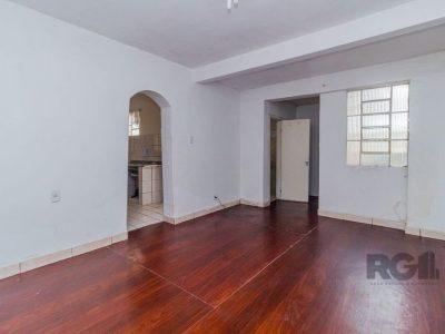 Casa à venda com 106m², 3 quartos, 4 vagas no bairro Jardim Europa em Porto Alegre - Foto 25