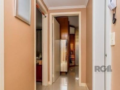 Apartamento à venda com 180m², 3 quartos, 1 suíte, 1 vaga no bairro Menino Deus em Porto Alegre - Foto 8