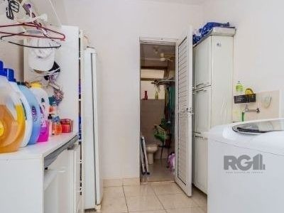 Apartamento à venda com 180m², 3 quartos, 1 suíte, 1 vaga no bairro Menino Deus em Porto Alegre - Foto 23