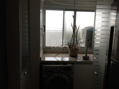 Apartamento à venda com 91m², 3 quartos, 1 suíte, 2 vagas no bairro Tristeza em Porto Alegre - Foto 8