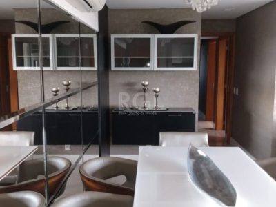 Apartamento à venda com 91m², 3 quartos, 1 suíte, 2 vagas no bairro Tristeza em Porto Alegre - Foto 3