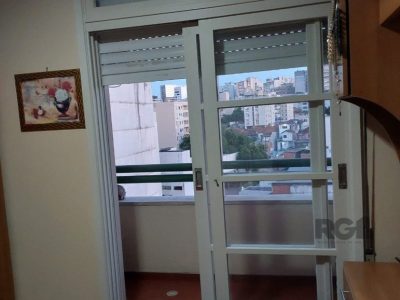 Apartamento à venda com 52m², 1 quarto, 1 suíte no bairro Floresta em Porto Alegre - Foto 17