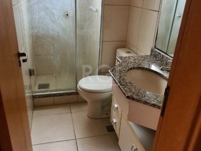 Apartamento à venda com 86m², 3 quartos, 1 suíte, 2 vagas no bairro Menino Deus em Porto Alegre - Foto 3