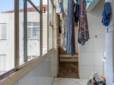 Apartamento à venda com 102m², 3 quartos, 1 suíte no bairro Rio Branco em Porto Alegre - Foto 28