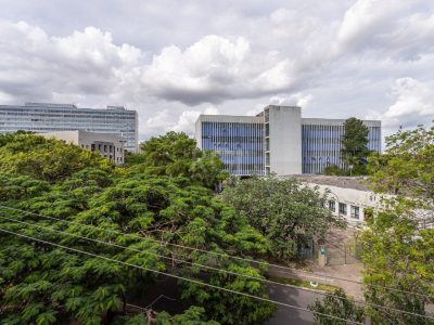 Apartamento à venda com 102m², 3 quartos, 1 suíte no bairro Rio Branco em Porto Alegre - Foto 31