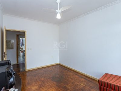 Apartamento à venda com 102m², 3 quartos, 1 suíte no bairro Rio Branco em Porto Alegre - Foto 8