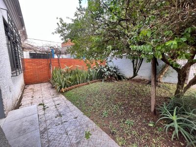 Casa à venda com 120m², 3 quartos, 3 vagas no bairro Passo d'Areia em Porto Alegre - Foto 17